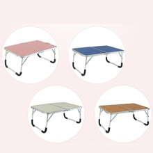 Kleiner tragbarer faltender kampierender Tisch für faltende Laptoptabelle des Picknicks und des Innenaluminiums